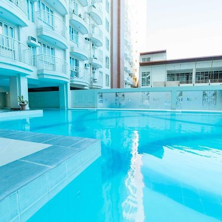 Reddoorz Premium @ Cityland Tagaytay 2 Tagaytay City Exterior photo