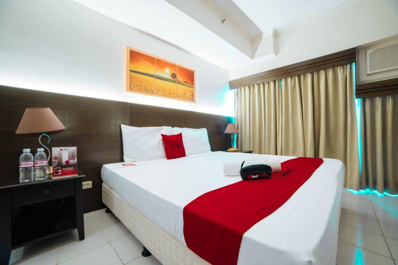 Reddoorz Premium @ Cityland Tagaytay 2 Tagaytay City Exterior photo