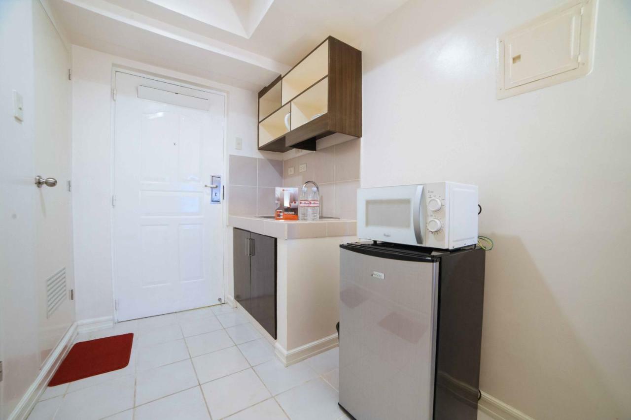 Reddoorz Premium @ Cityland Tagaytay 2 Tagaytay City Exterior photo