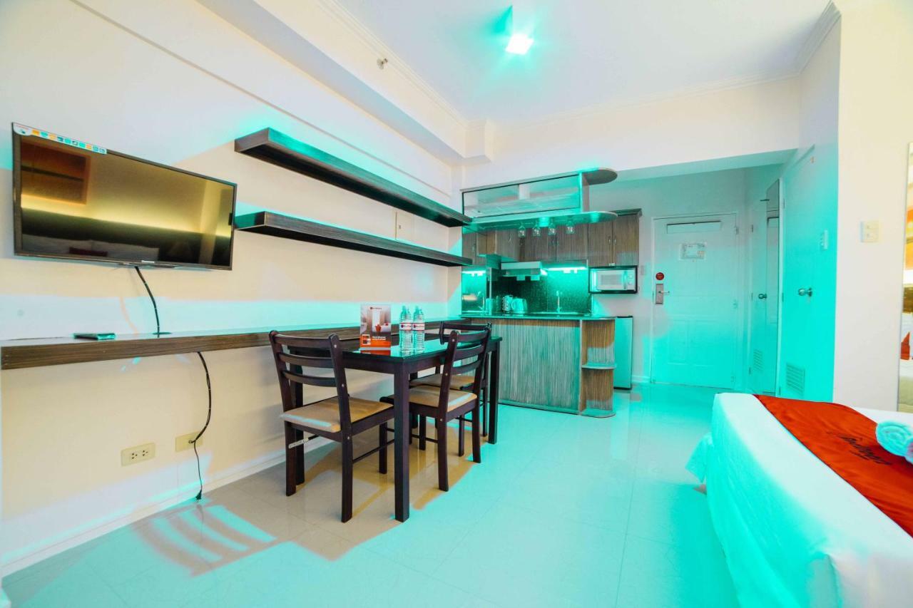 Reddoorz Premium @ Cityland Tagaytay 2 Tagaytay City Exterior photo