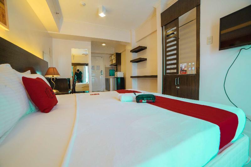 Reddoorz Premium @ Cityland Tagaytay 2 Tagaytay City Exterior photo