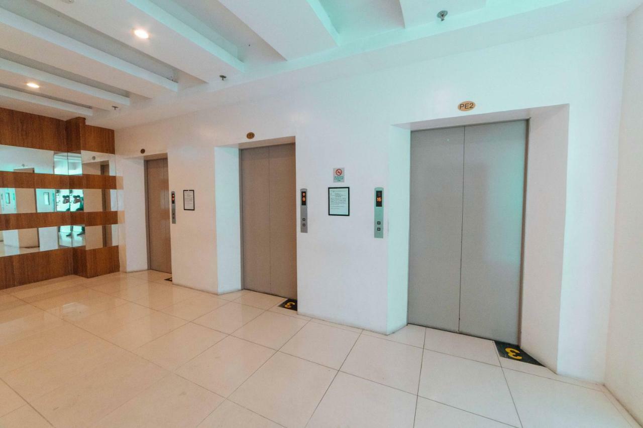 Reddoorz Premium @ Cityland Tagaytay 2 Tagaytay City Exterior photo